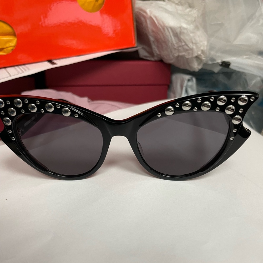 Alexander McQueen sunglasses
